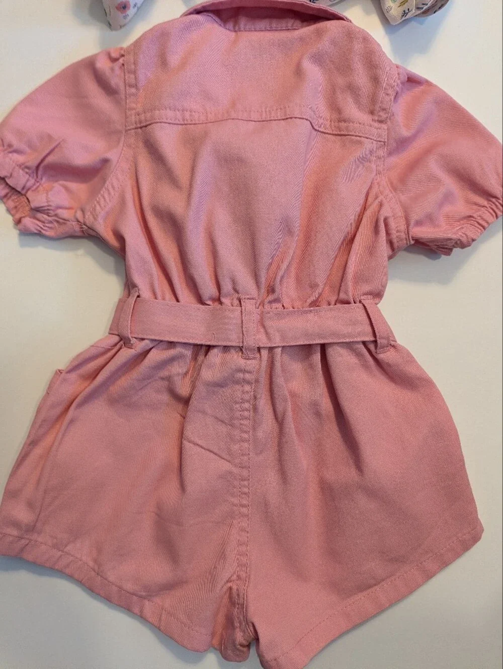 Vince Camuto Light Pink Zip-Front Short Romper with Waist Tie And Bows Size 2T